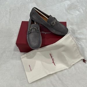 Salvatore Ferragamo Parigi ECO Ematite Calf Beige/Nero Fabric men’s size 8 🐣